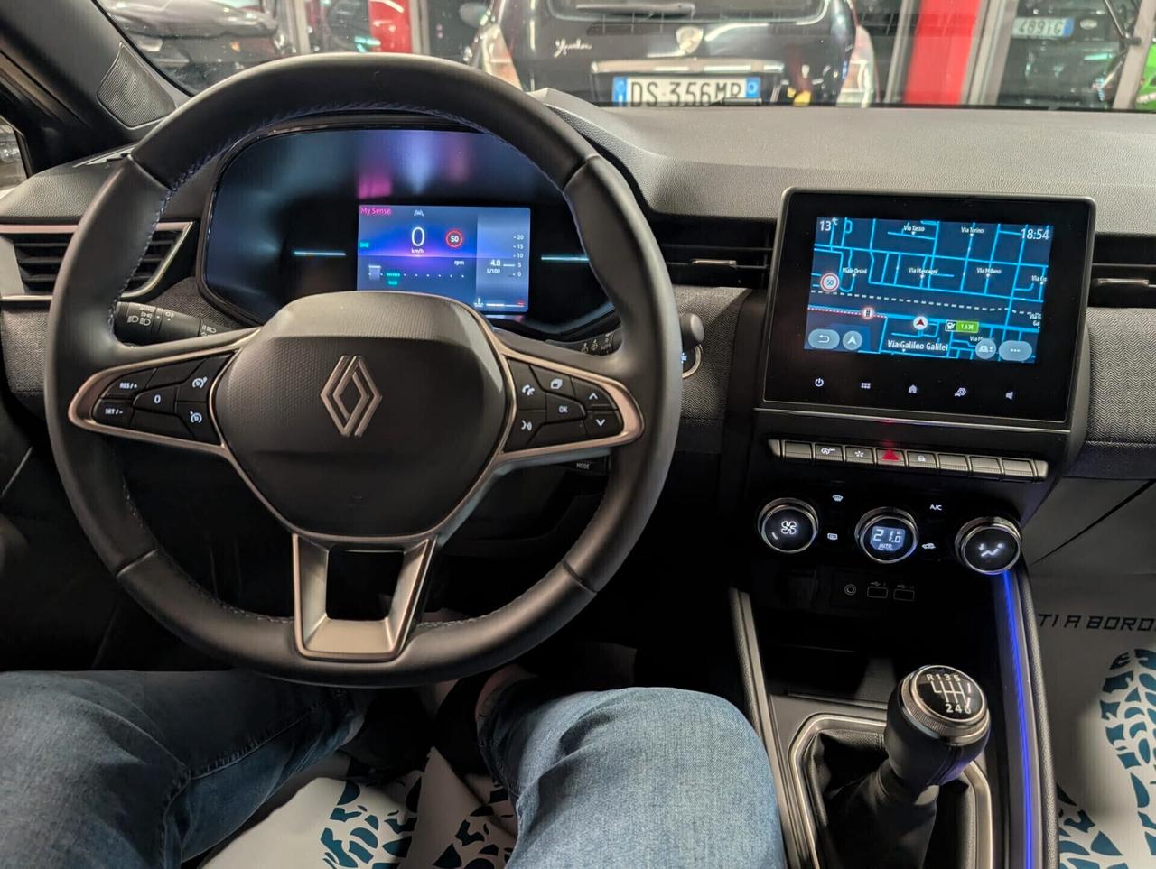 Renault Clio TCe 90 CV 5 porte TECNO FINANZIABILE