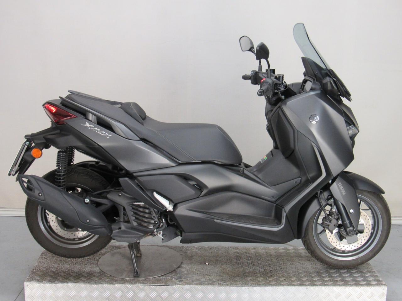 Yamaha X-Max 125 ABS 11 KW PATENTE A1/B