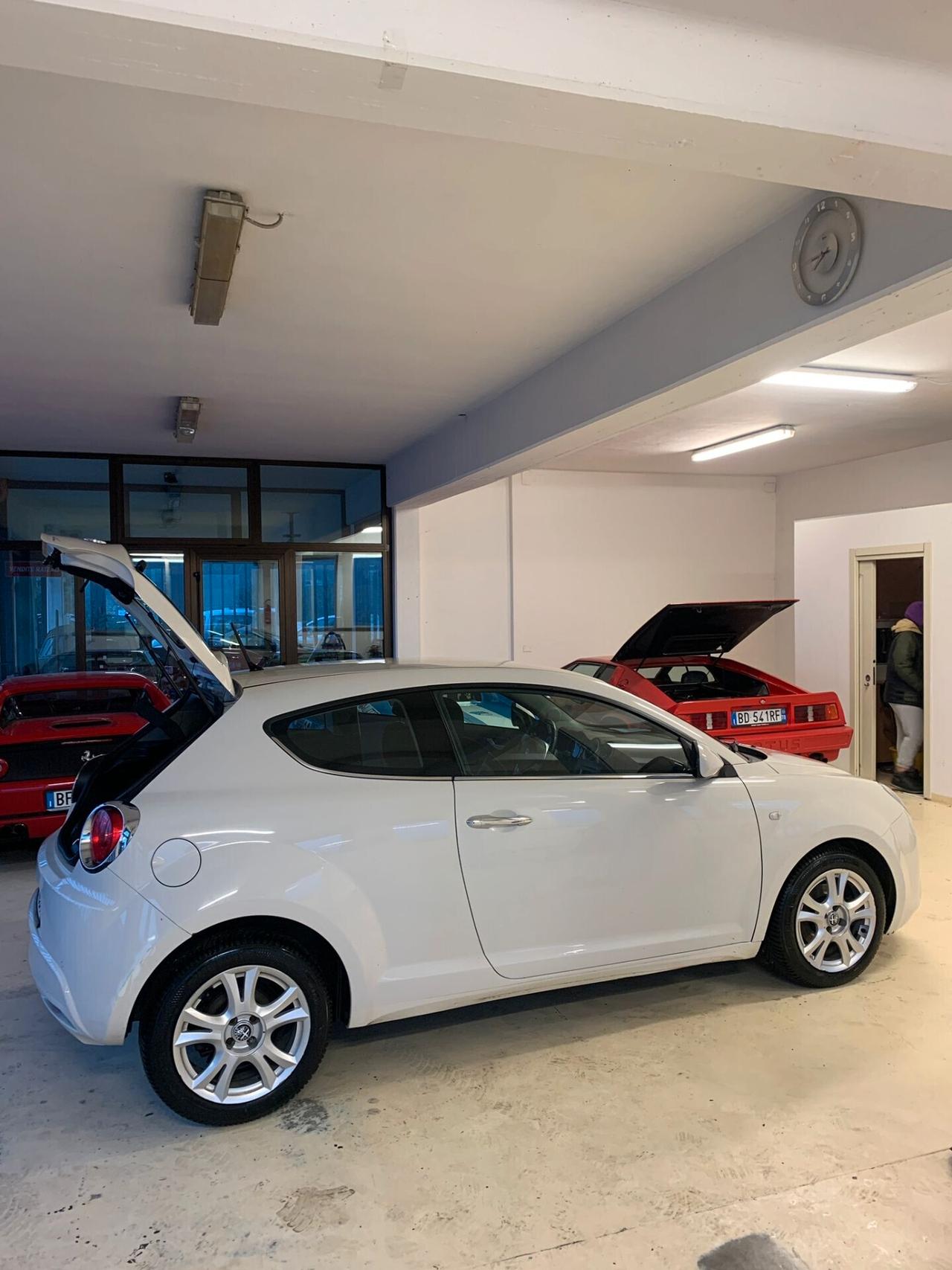 Alfa Romeo MiTo Tdi neo patentati 97000 km-anno 2011-completamente tagliandata-full optional 8 cerchi in lega