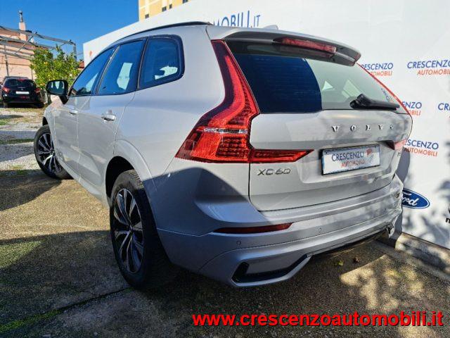 VOLVO XC60 B4 Plus Dark - Diesel Ibrida - MINI RATA