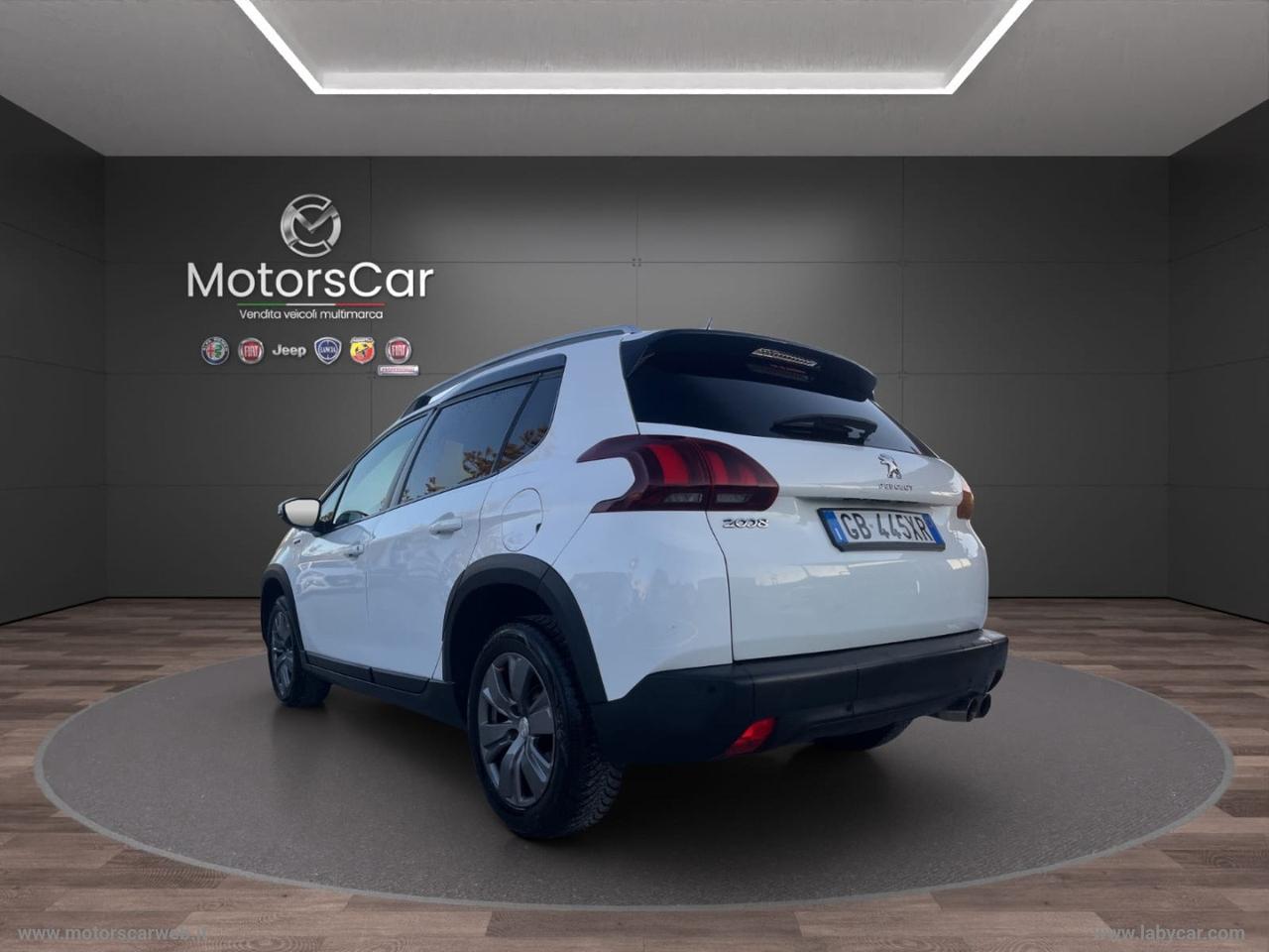 PEUGEOT 2008 PureTech 82 S&S Allure