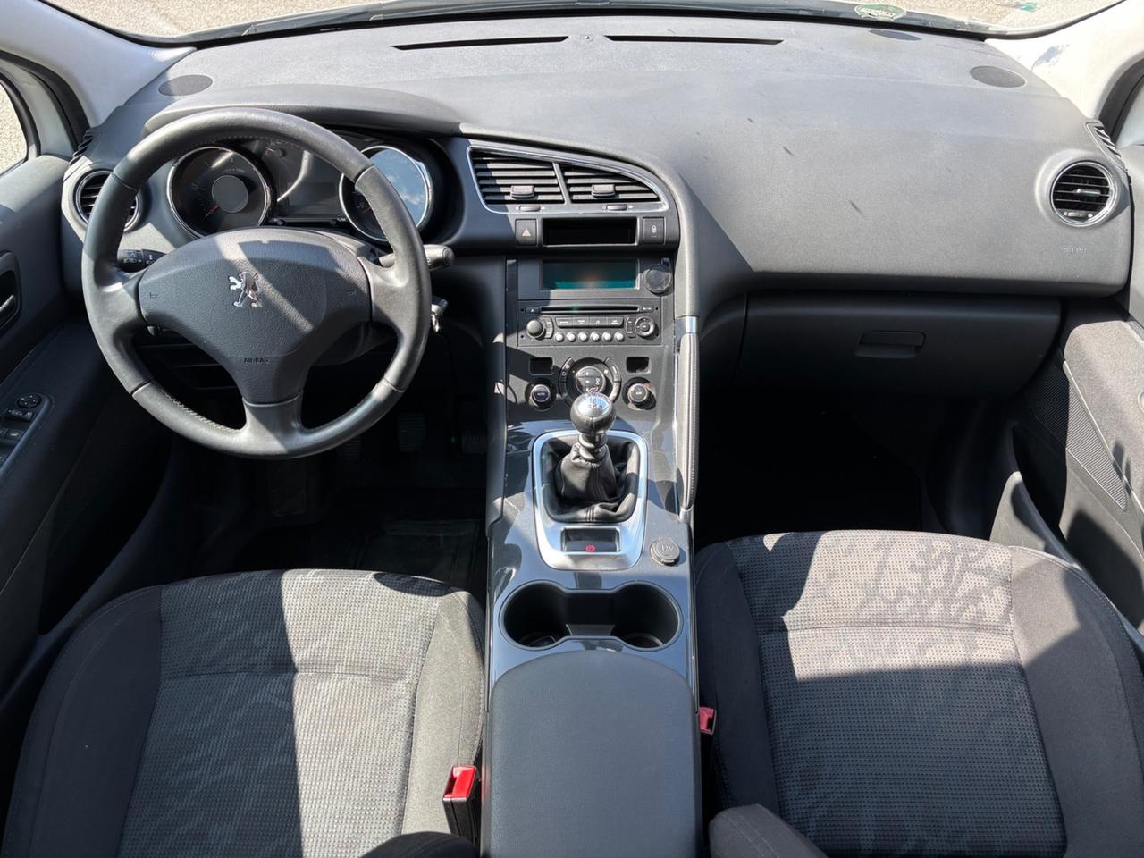 Peugeot 3008 1.6 HDi 112CV Tecno