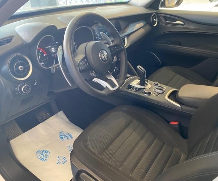 Alfa Romeo Stelvio 2.2 Aziendale cinghia Ok 190 cv auto