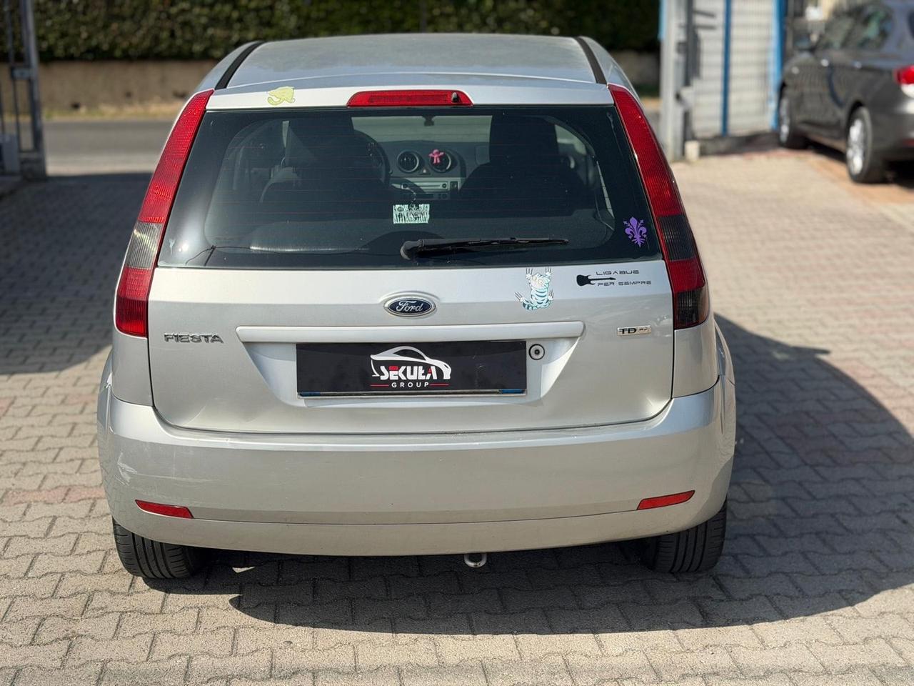 Ford Fiesta 1.4 TDCi 5p. Ghia