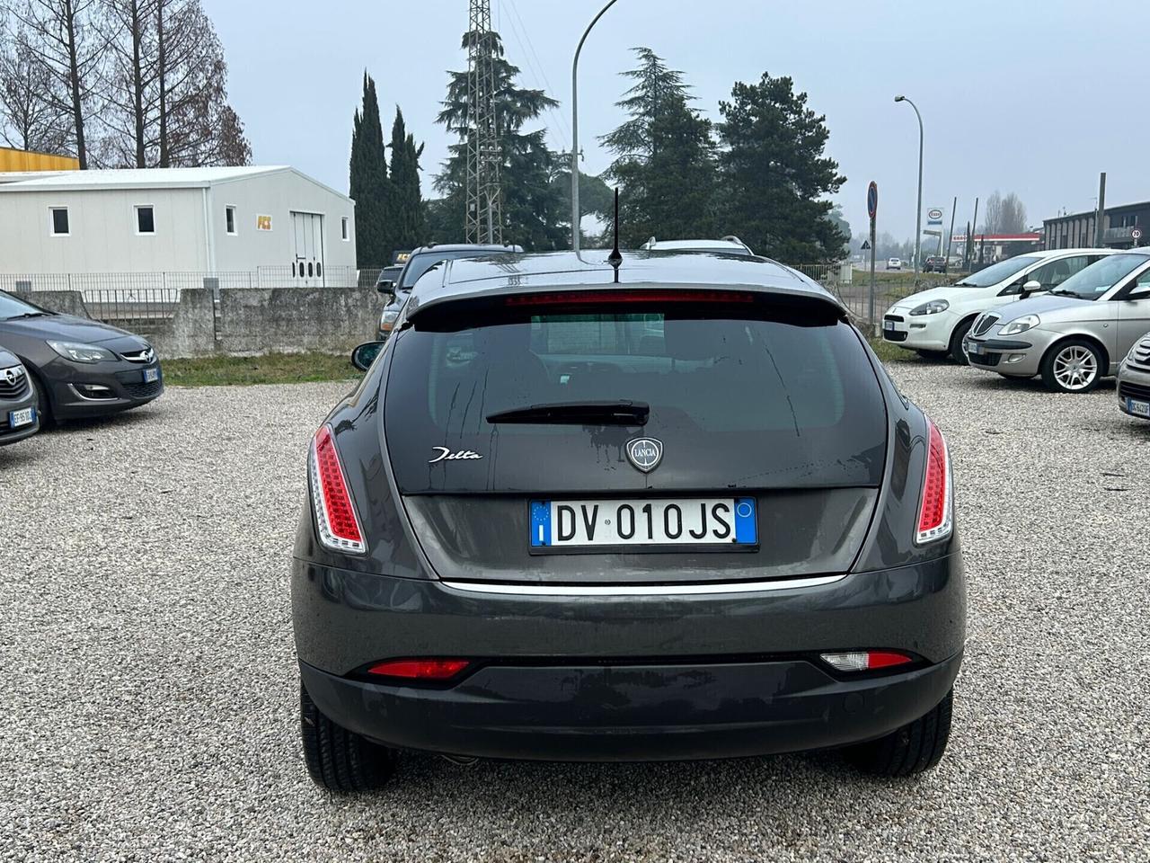 Lancia Delta 2.0 MJT DPF Platino 165CV
