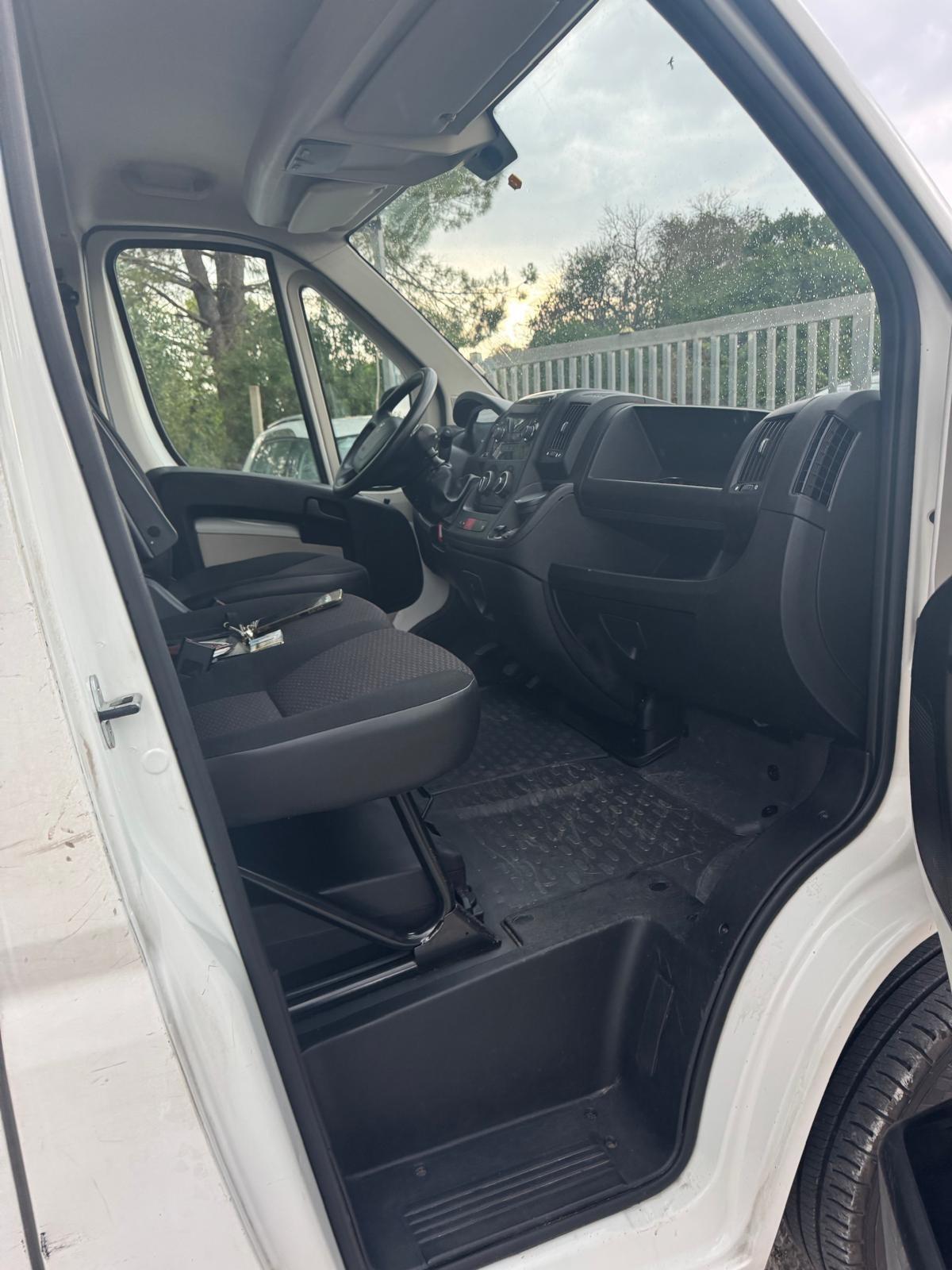 Peugeot Boxer Furgone 2.0 BlueHDi 130cv 96kw