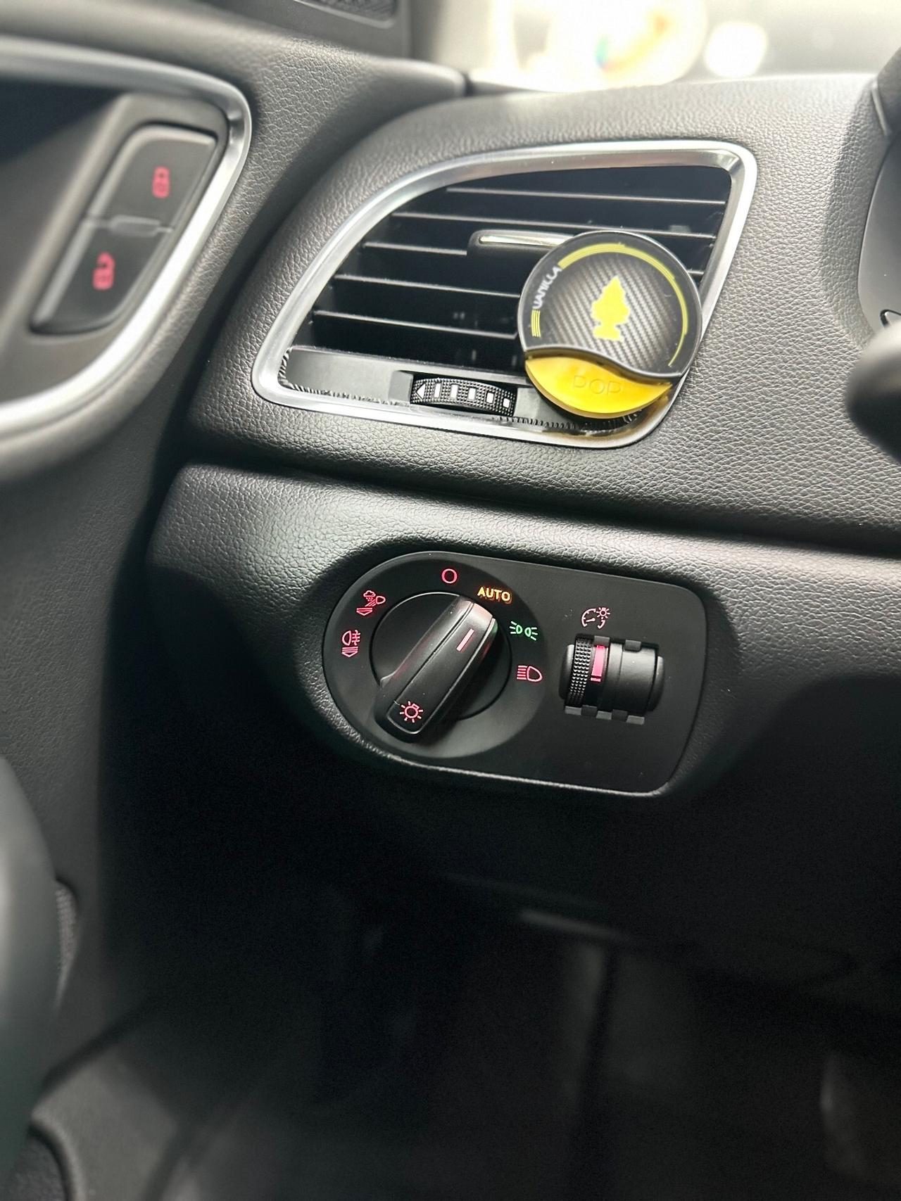 Audi Q3 S-LINE 2.0 TDI 150 CV quattro