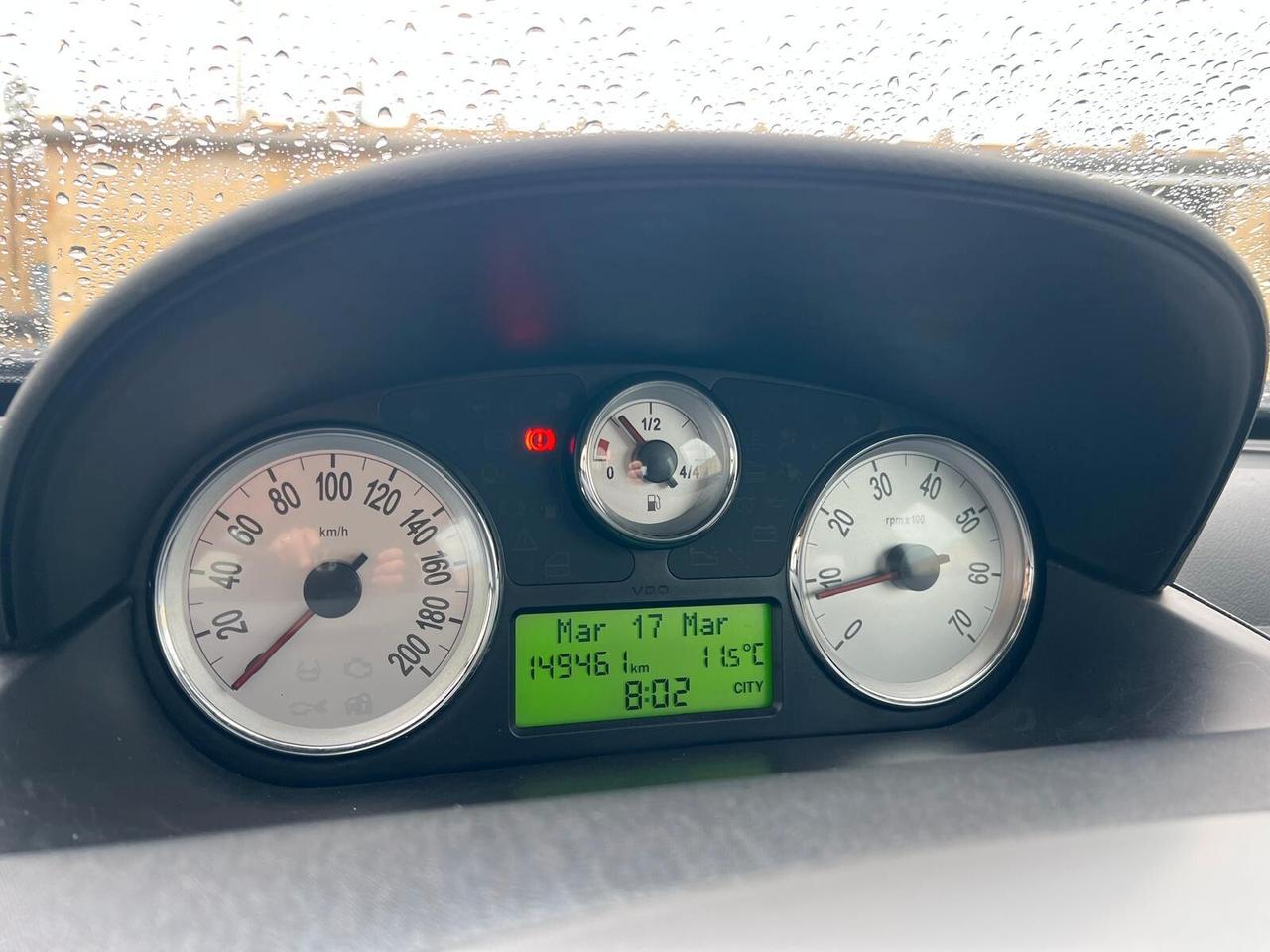 Lancia Ypsilon 1.3 mjt 75 cv