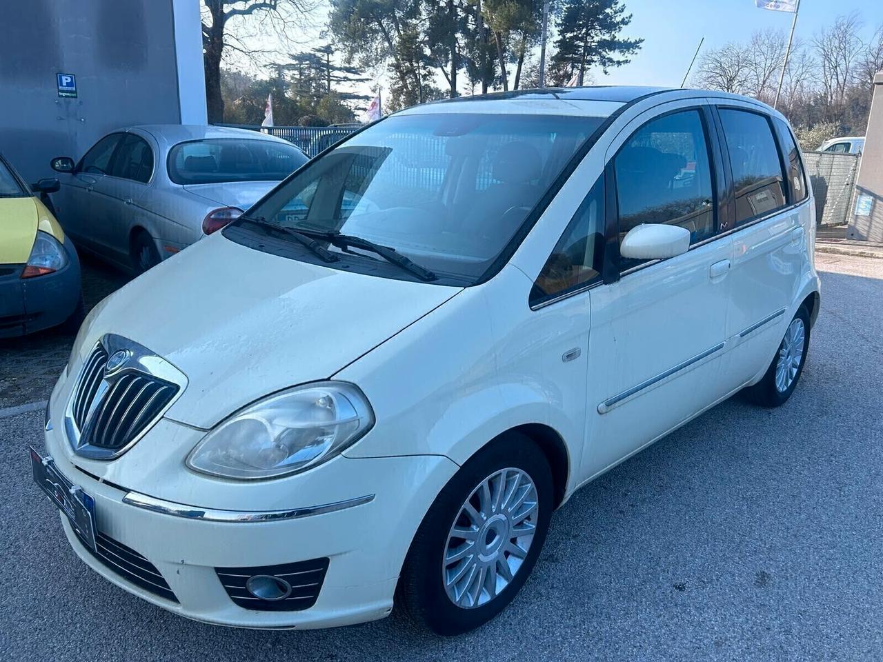 LANCIA MUSA serie 2 LED Diesel 1.3 CV 90 Km 154.541 X NEOPATENTATI Garanzia 12 mesi
