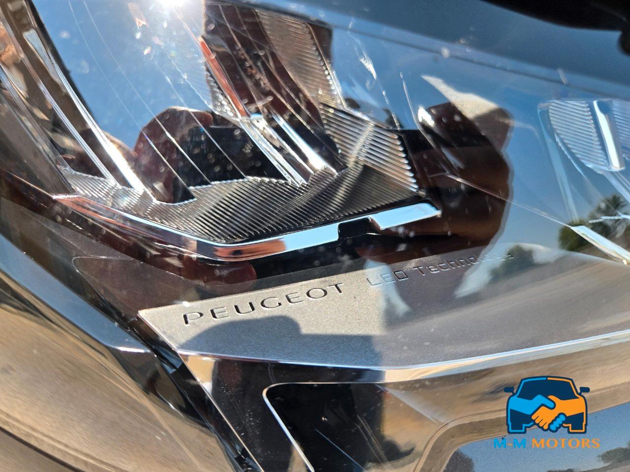 Peugeot 3008 3008 1.6 hybrid phev Allure 225cv e-eat8