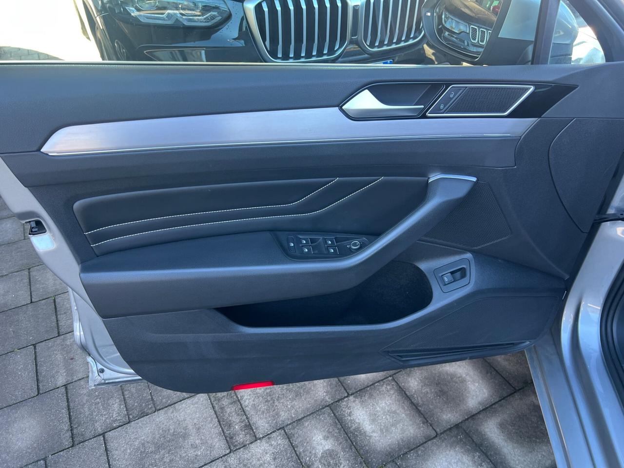 Volkswagen Passat 2.0 TDI DSG Executive FINANZIABILE