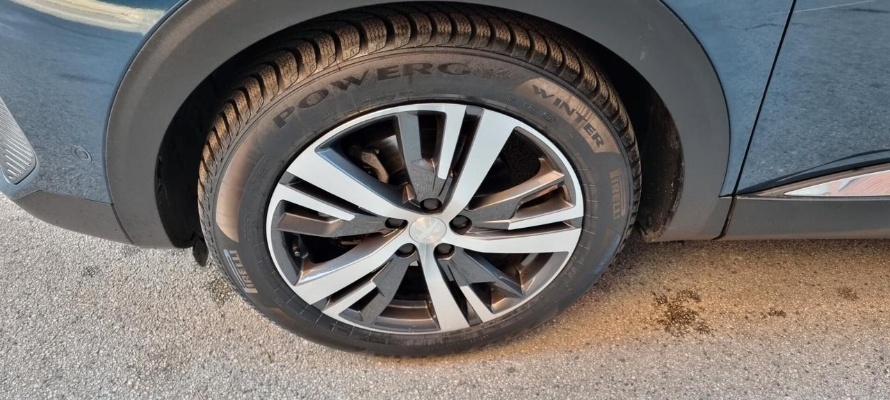 Peugeot 5008 BlueHDi 130 S&S Allure