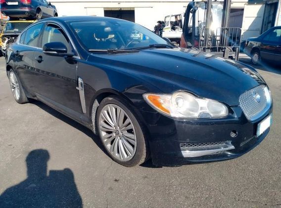 Jaguar XF 3.0 D V6 Prem. Lux. MOTORE ROTTO!!