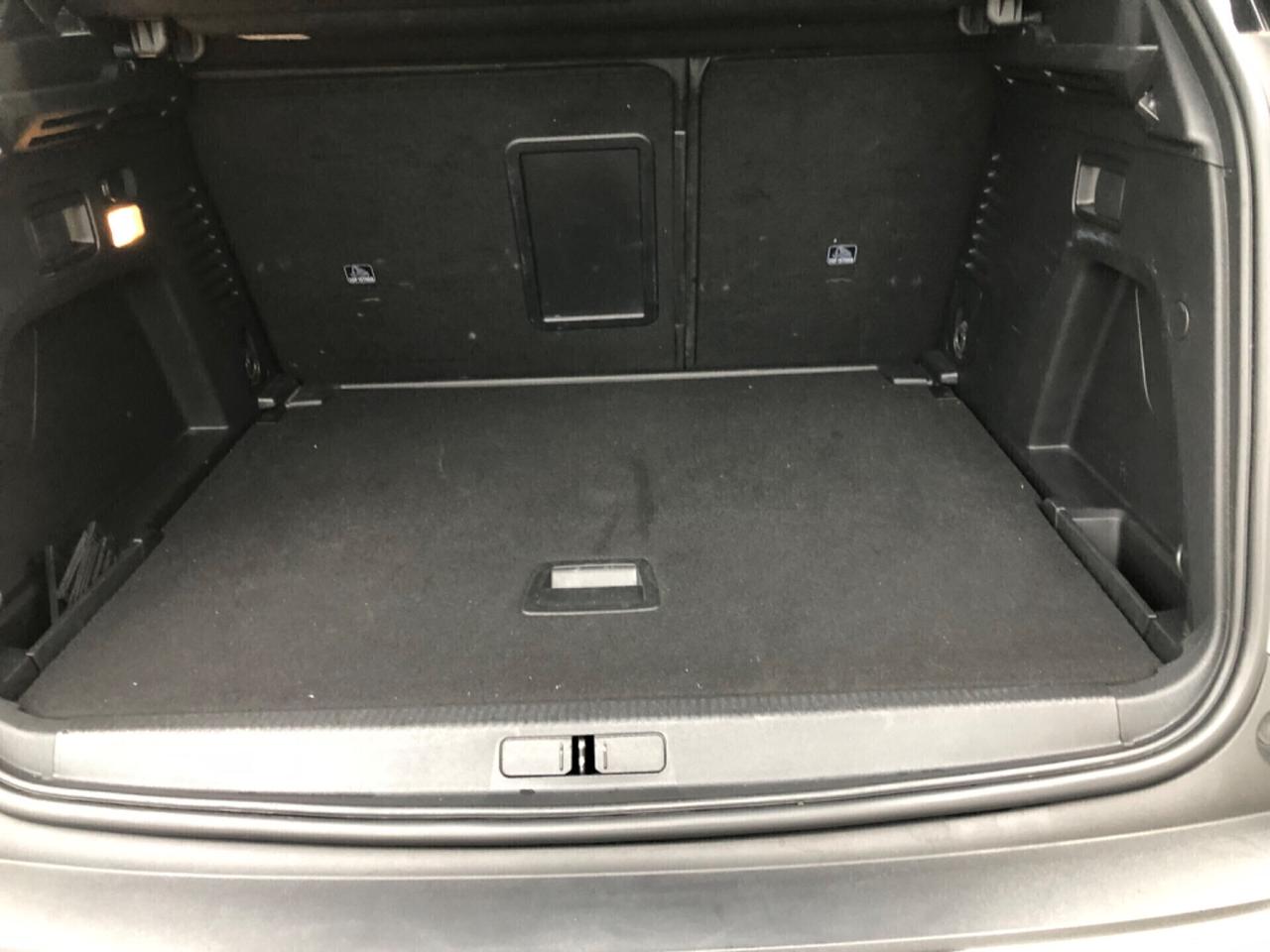 Peugeot 3008 BlueHDi 130 S&S EAT8 Allure Pack