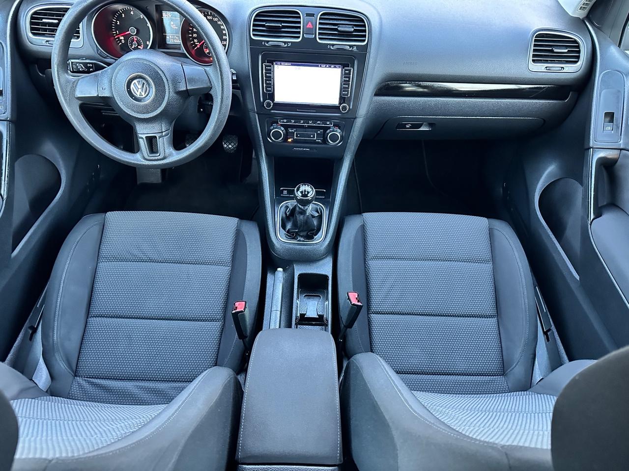 Volkswagen Golf 1.6 Benzina Comfortline