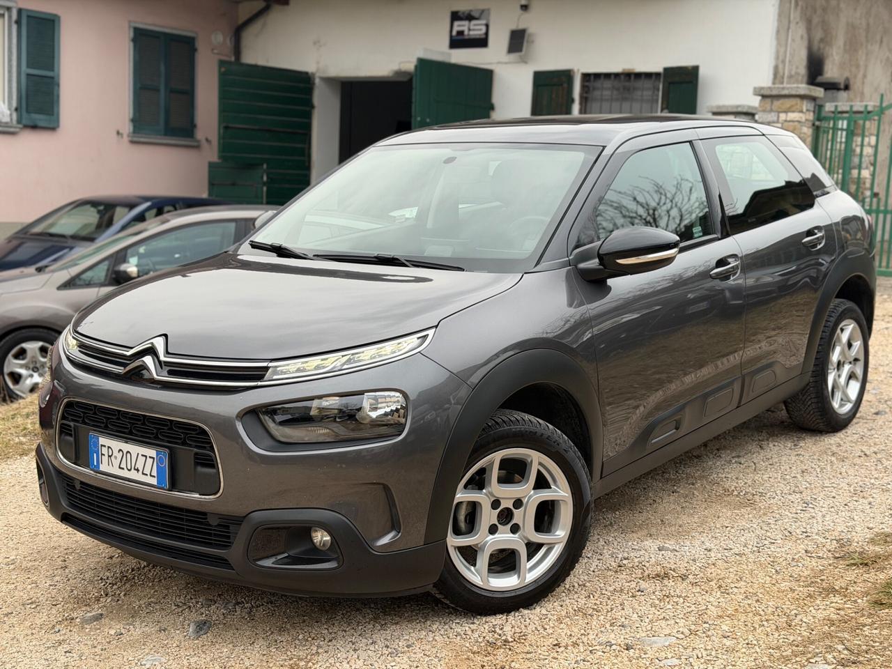 Citroen C4 CACTUS BLUEHDi 100 SHINE KMCERT