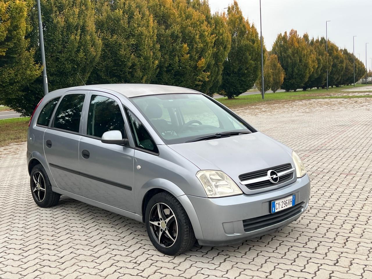Opel Meriva 1.7 CDTI 101CV Cosmo