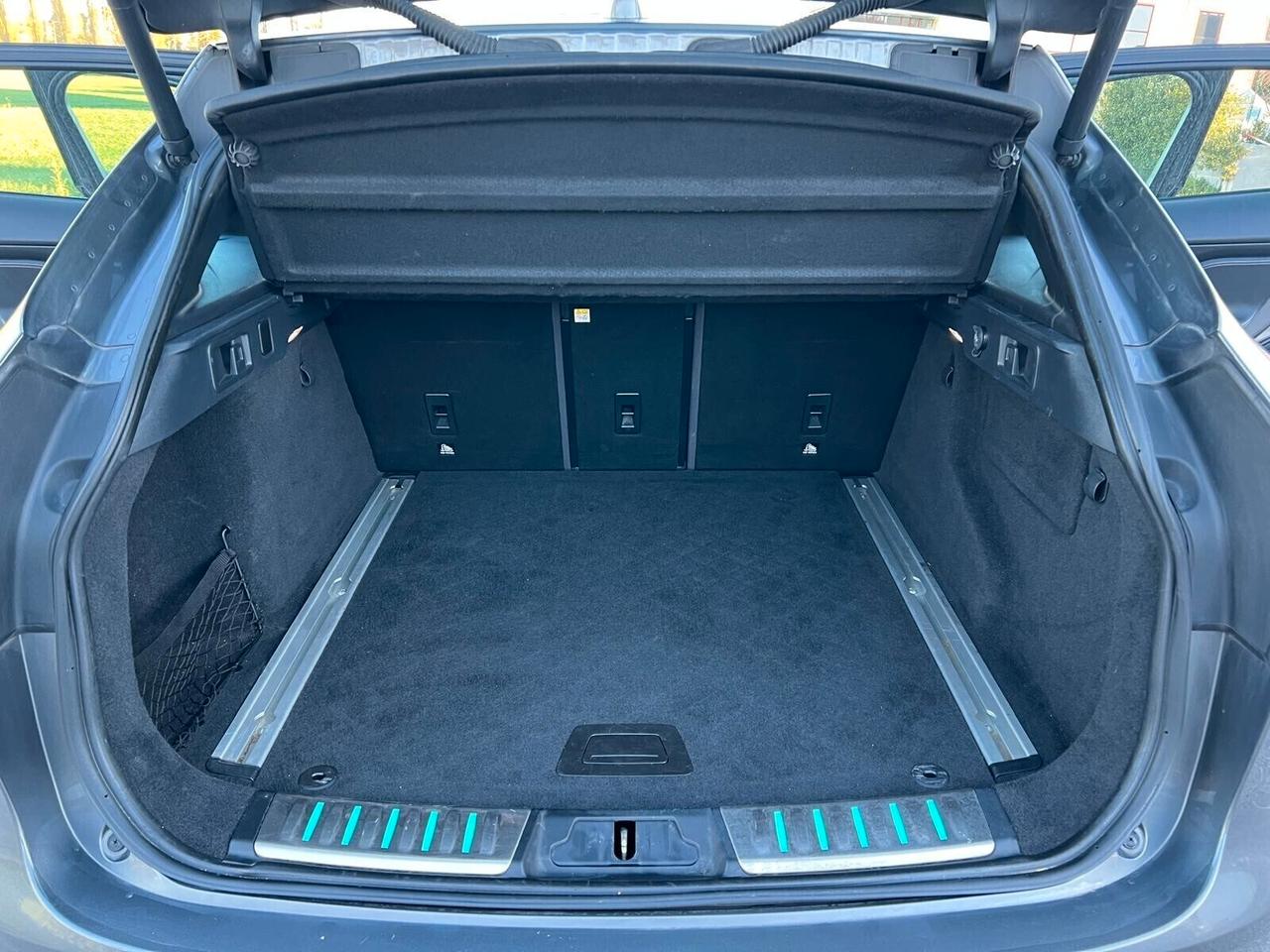 Jaguar F-Pace 2.0 D 180 CV AWD aut. R-Sport