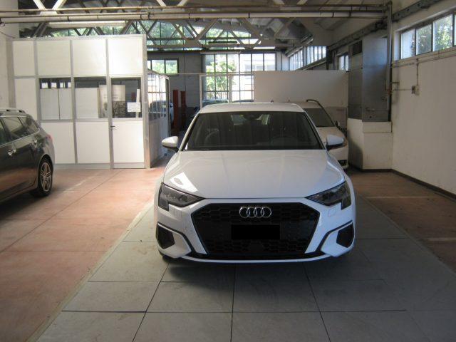 AUDI A3 SPB 30 g-tron S tronic Business