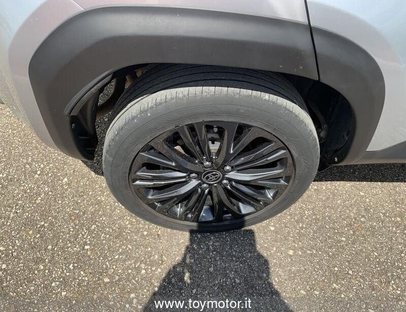 Toyota Yaris Cross 1.5 Hybrid 5p. E-CVT AWD-i Adventure