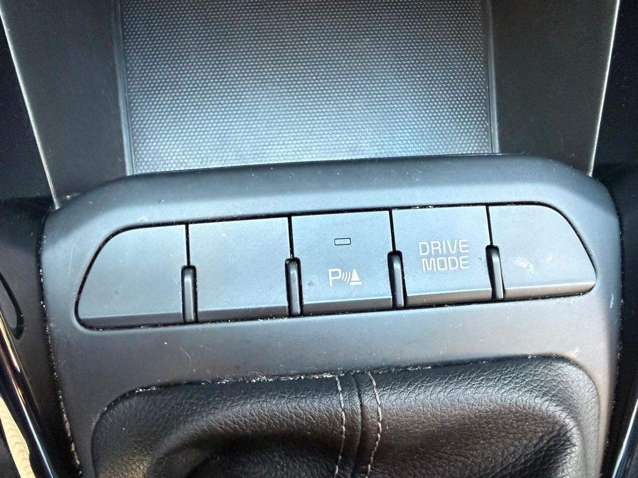 Kia Stonic 1.0 T-GDi 100 CV MHEV iMT Style