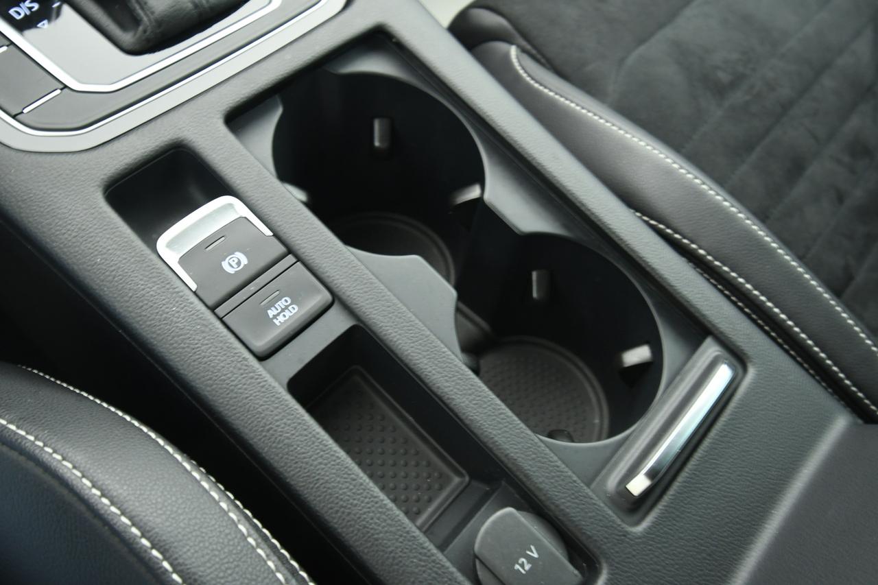 VOLKSWAGEN Passat Variant 2.0 tdi Executive 190cv dsg ACC+APP CONNECT+ALCANTARA