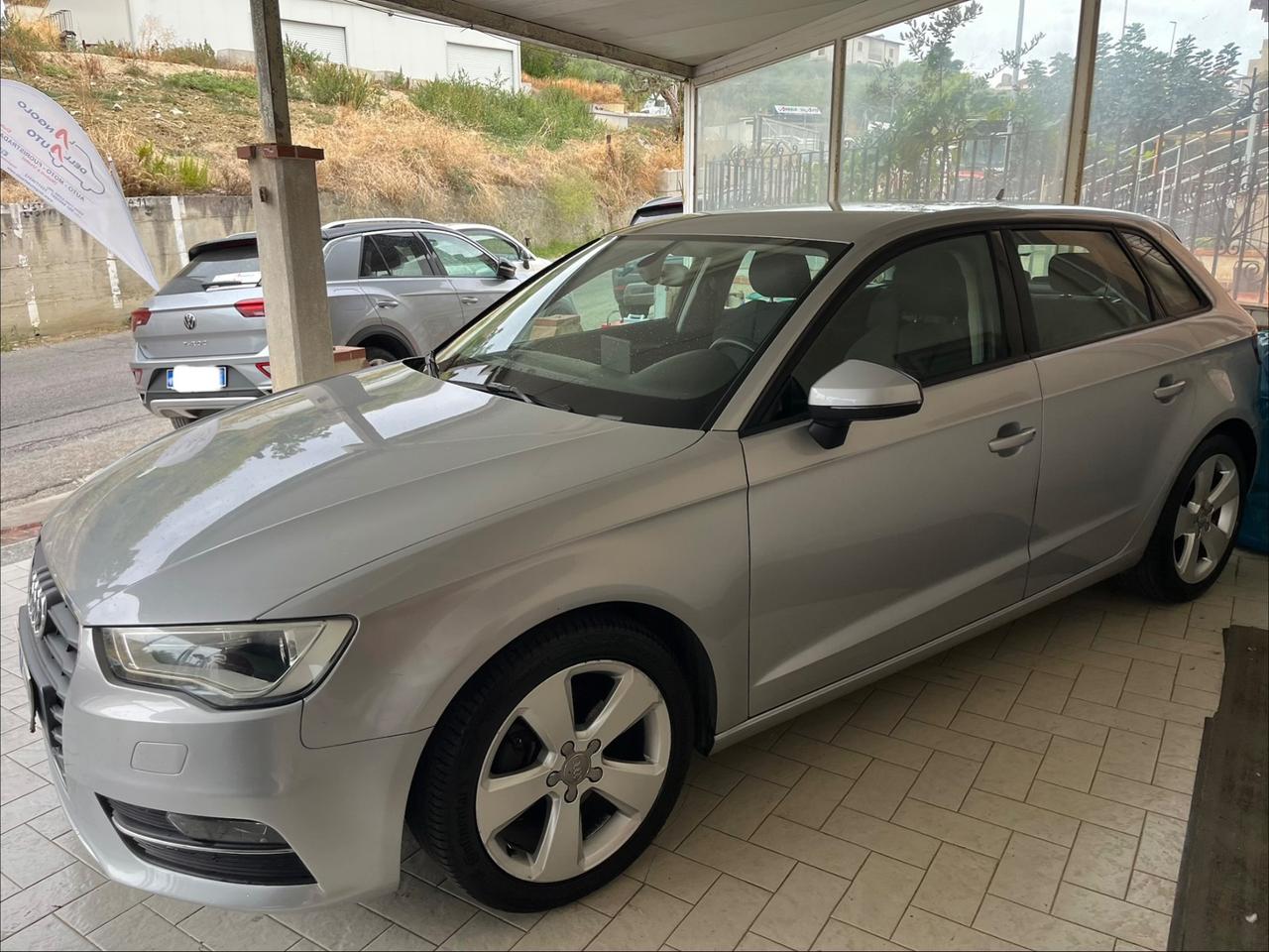 Audi A3 1.6 TDI clean diesel Ambition