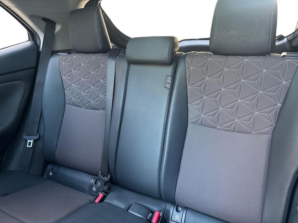 Toyota Yaris Cross 1.5h Lounge fwd 116cv e-cvt
