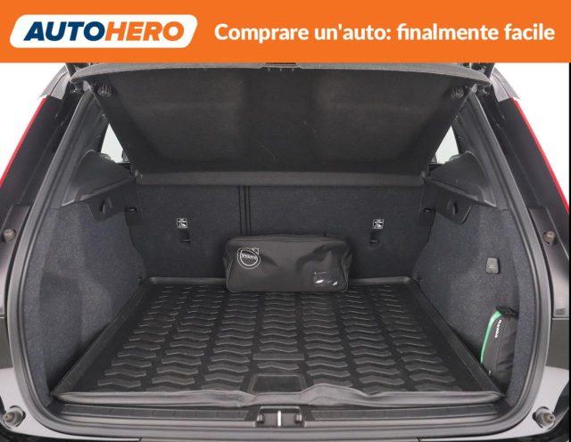 VOLVO XC40 T3 Geartronic Momentum Core