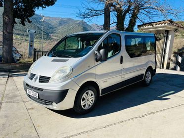 Renault Trafic 2.5 tdCi 115cv 9 posti Motore Nuovo