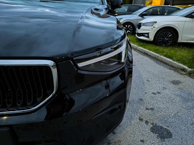 VOLVO XC40 B3 automatico Core