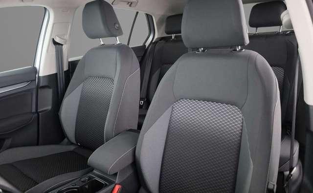 Volkswagen Golf 1.5 eTSI DSG ACTIVE 130CV *LED+NAVI+16"* ONLYPROMO