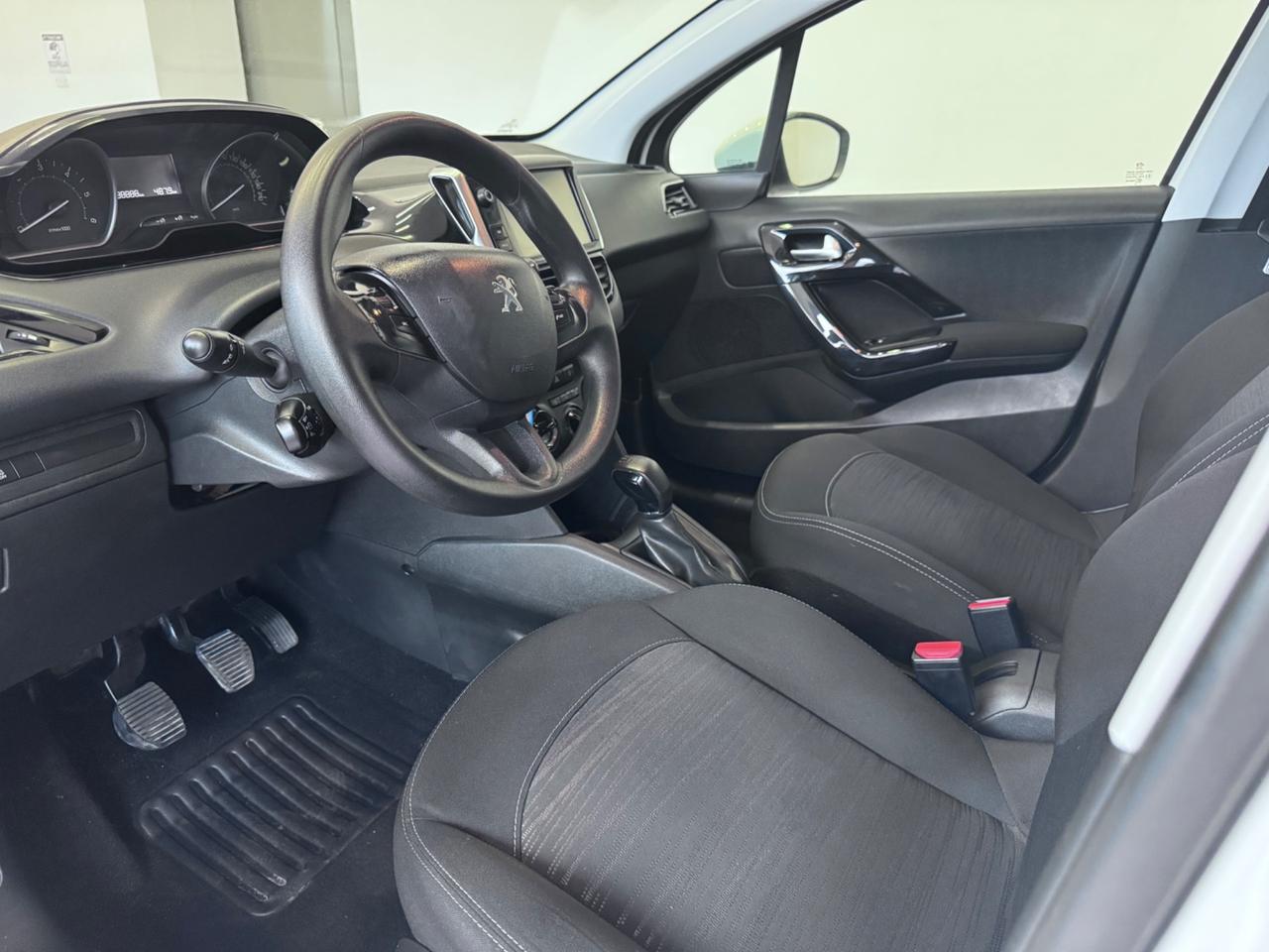 Peugeot 208 BlueHDi 75 5 porte Van Active