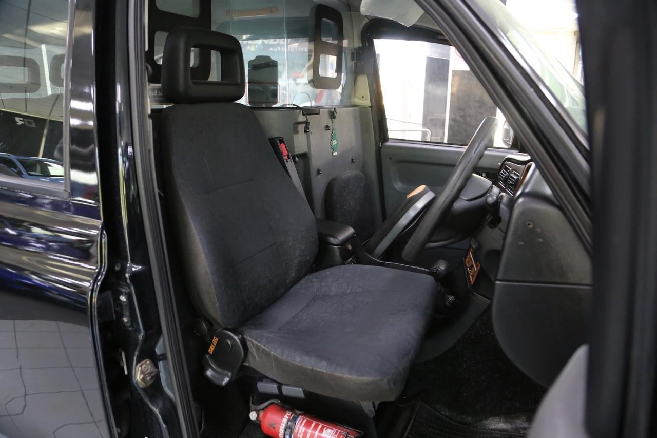 Austin LTI TX4 auto London Taxi International