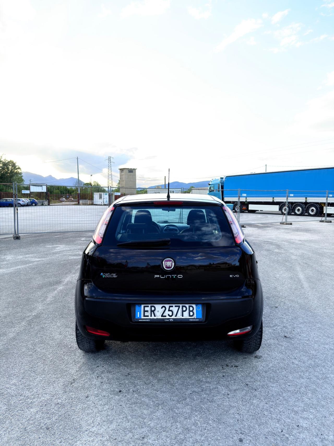 Fiat Punto Evo 1.4 5P Emotion Natural Power