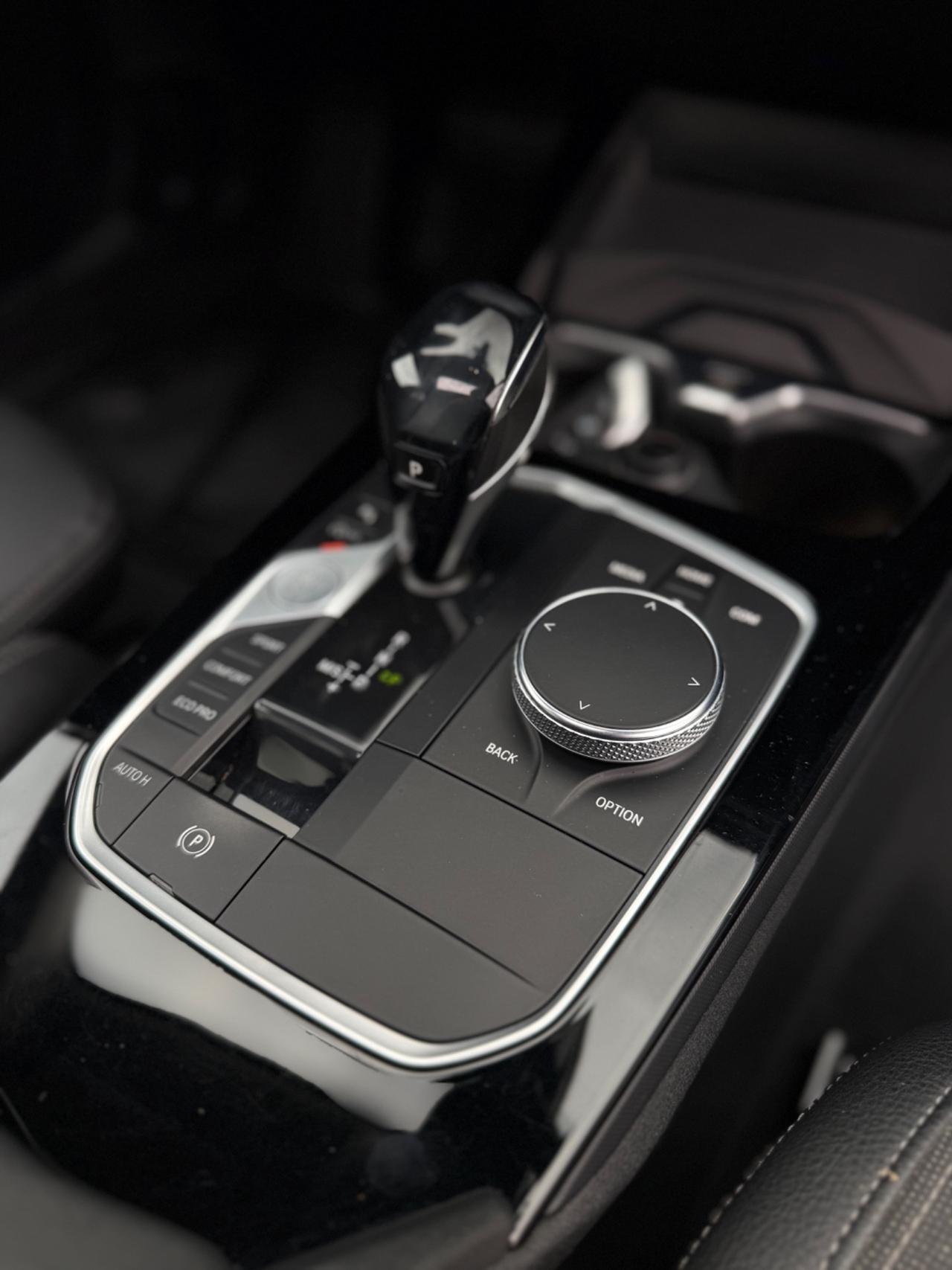 Bmw 118 118d 5p. Msport TETTO APRIBILE