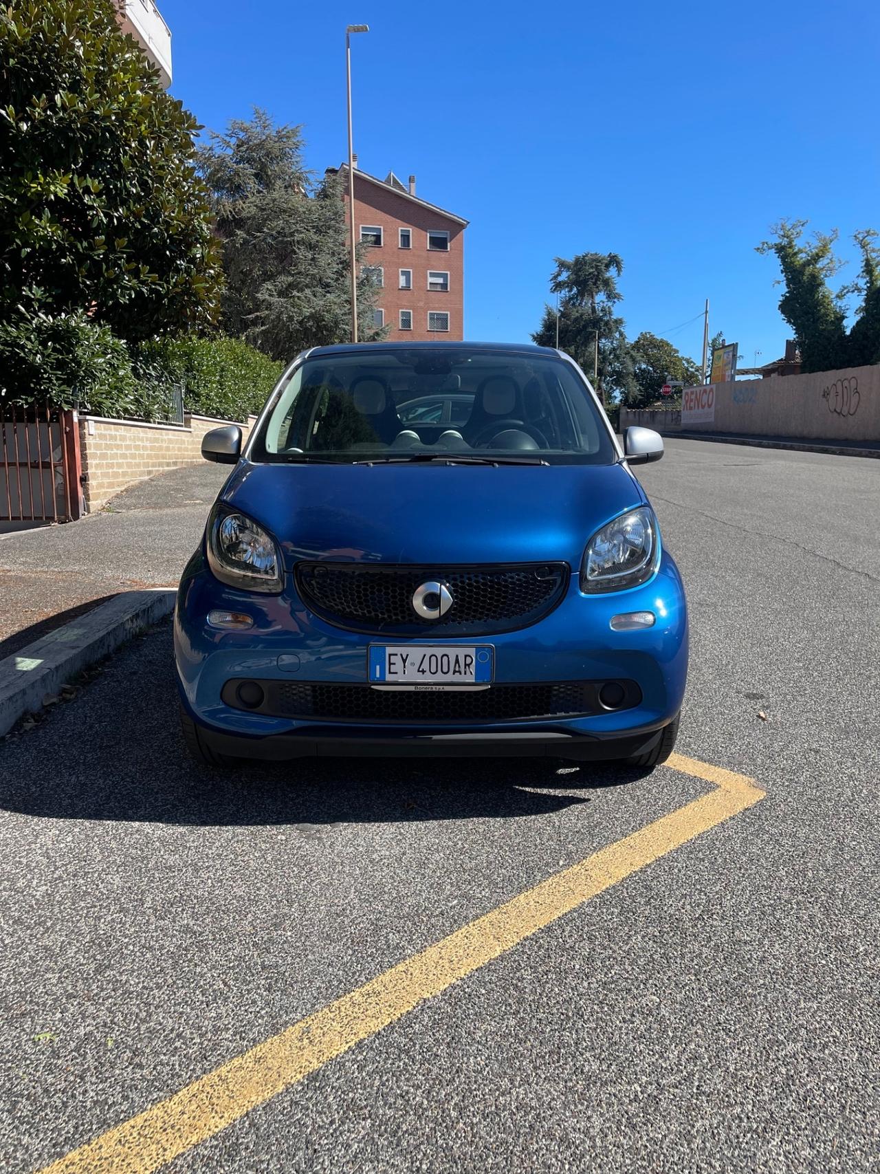 Smart ForFour 70 1.0 Passion Neop manutenzione certificata