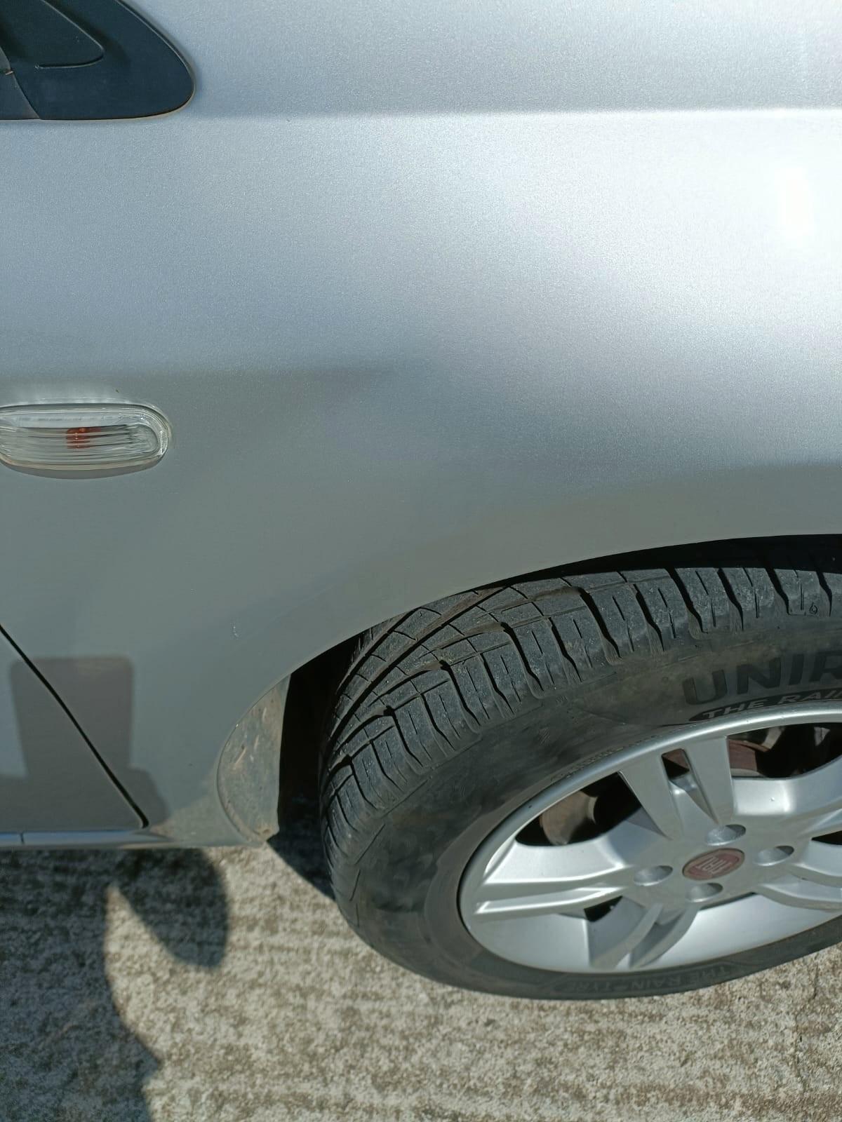 Fiat Punto 1.3 MJT II 75 CV 5 porte Lounge - 2014