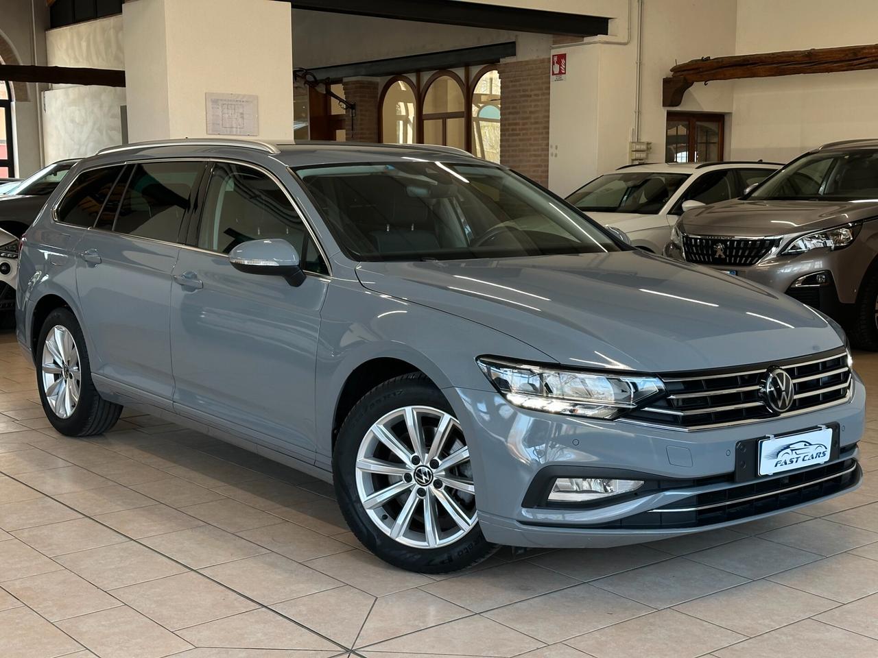 VOLKSWAGEN PASSAT VARIANT 2.0 TDI DSG BUSINESS *CARPLAY*LED*TENDINE*