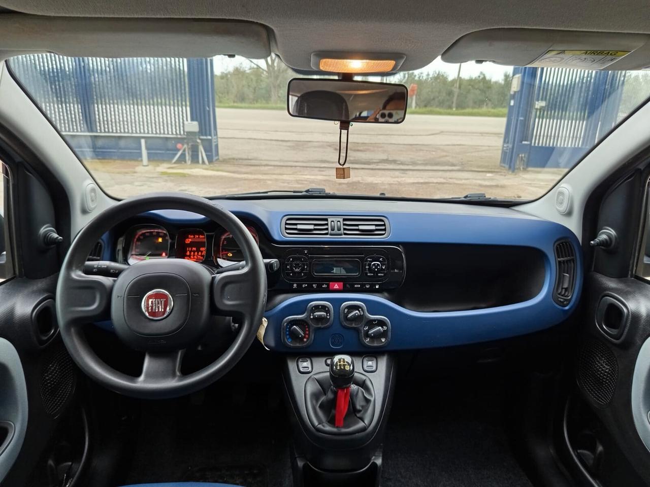 Fiat Panda 0.9 TwinAir Turbo Natural Power Lounge