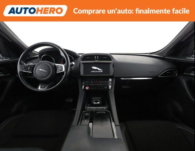 JAGUAR F-Pace 2.0 D 180 CV AWD aut. R-Sport