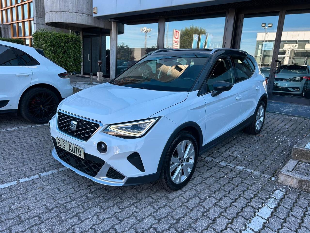 SEAT Arona 1.0 ecotsi 110cv dsg FARO DX GUASTO