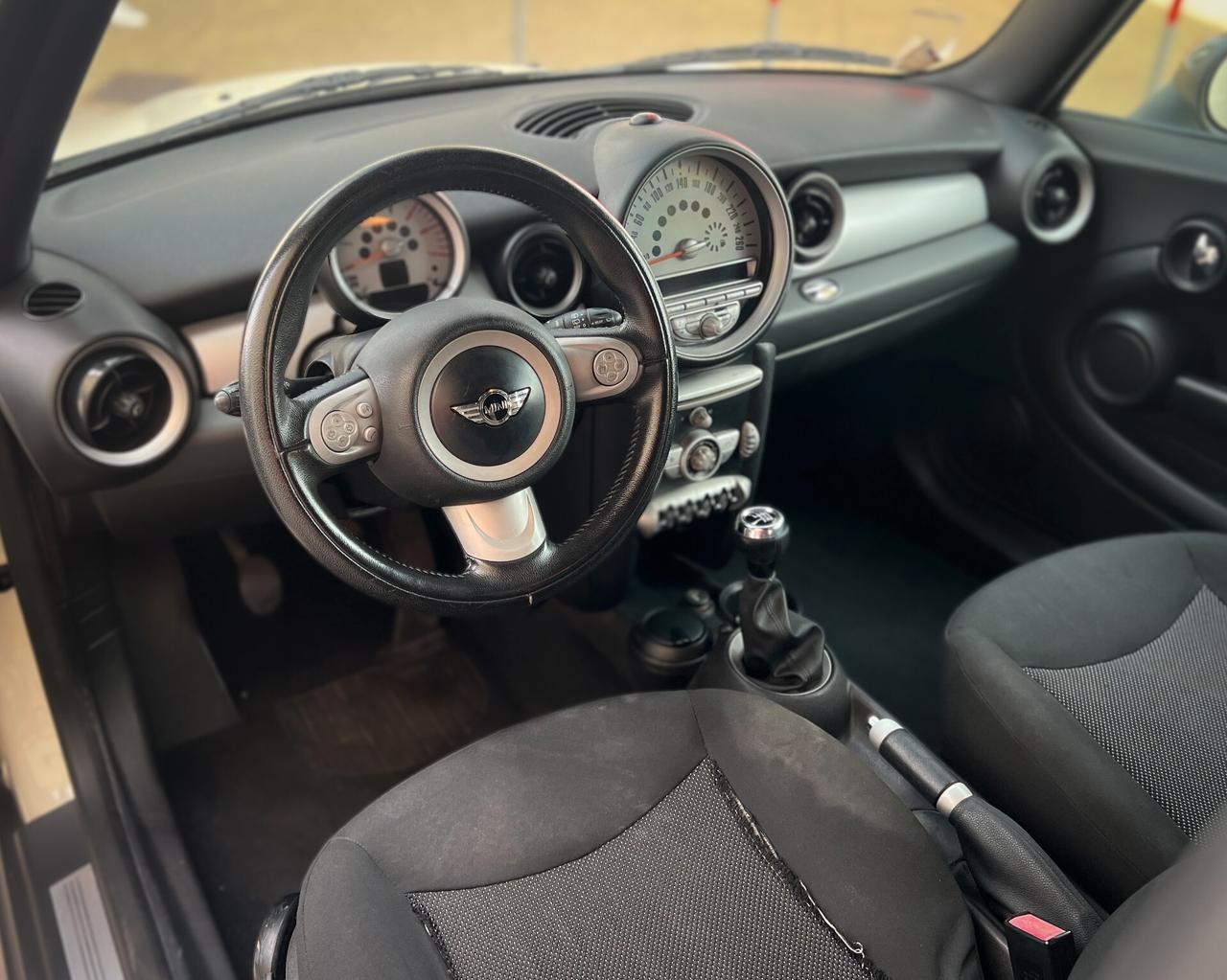 Mini 1.6 16V Cooper D