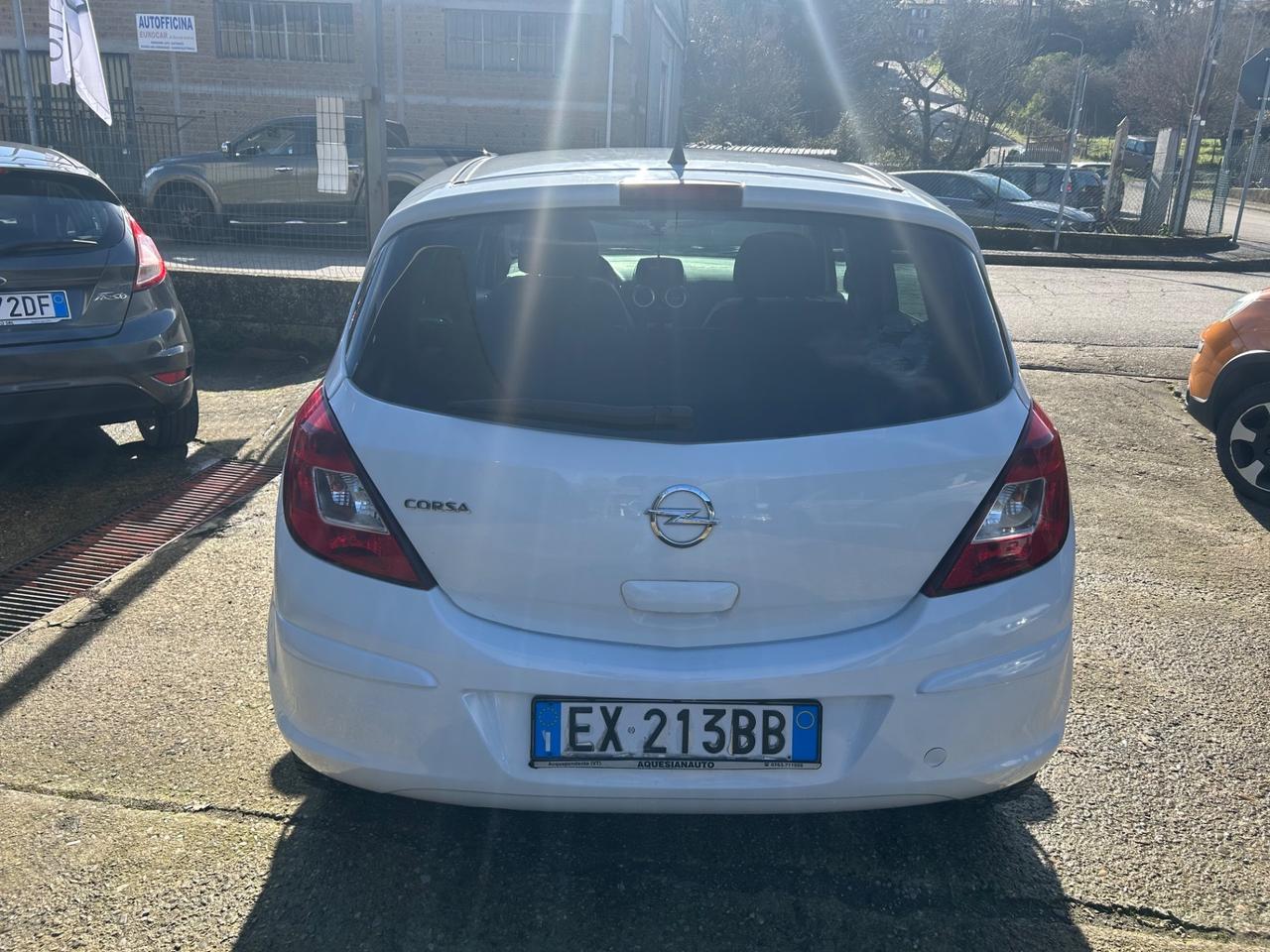 Opel Corsa 1.2 85CV 5 porte GPL-TECH Edition