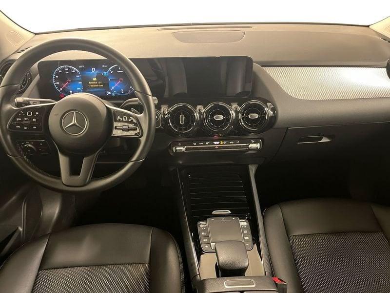Mercedes-Benz GLA 180 d Automatic Business Extra