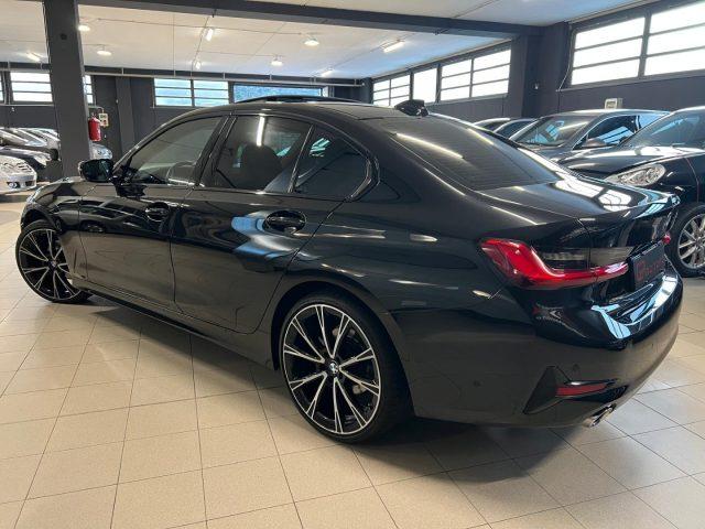 BMW 320 i G20 BERLINA ! MSPORT ! CERCHI 20 ! FULL OPTIONA