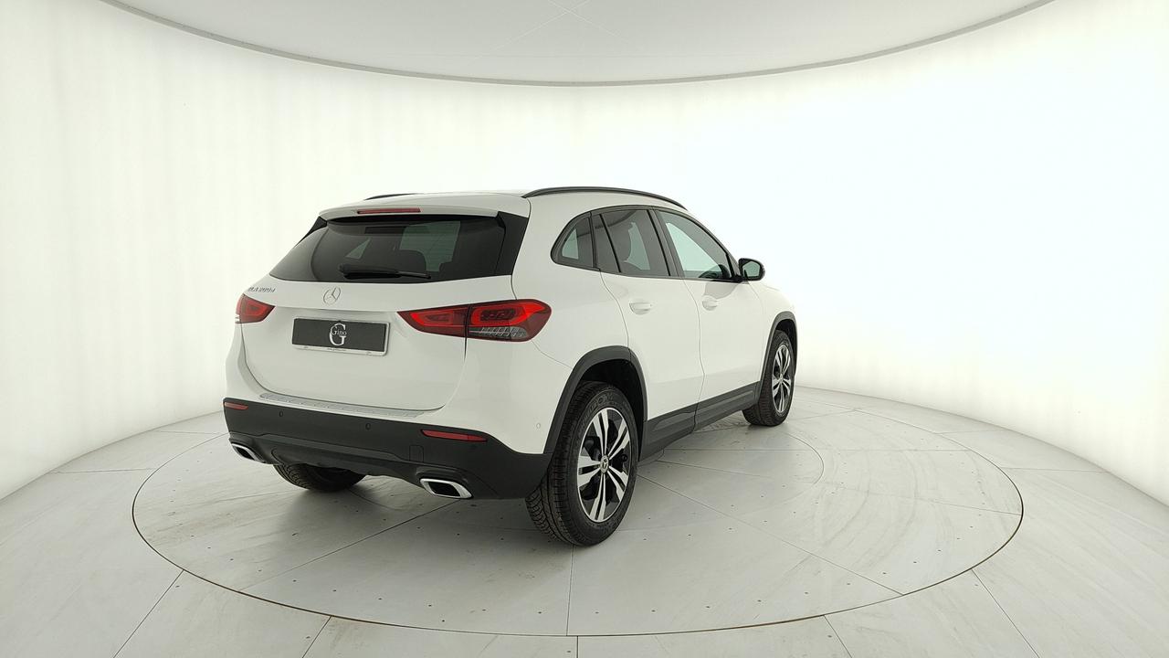 Mercedes-Benz GLA 200 d Sport Plus auto