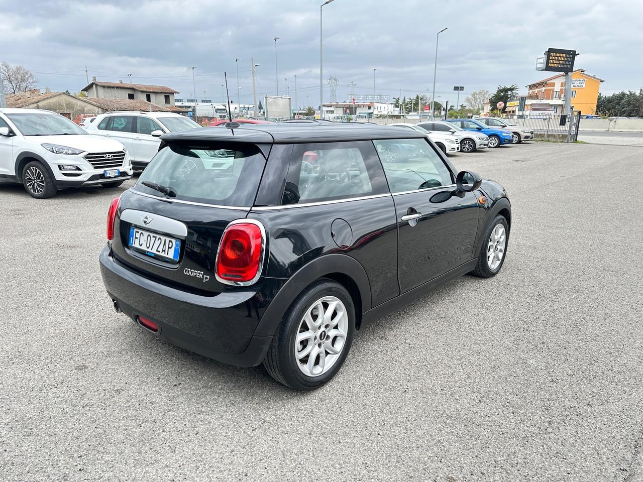 Mini 1.5 Cooper D Business XL - 2016