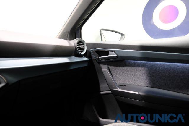 SEAT Arona 1.0 ECOTSI XPERIENCE FULL LED NEOPATENTATI