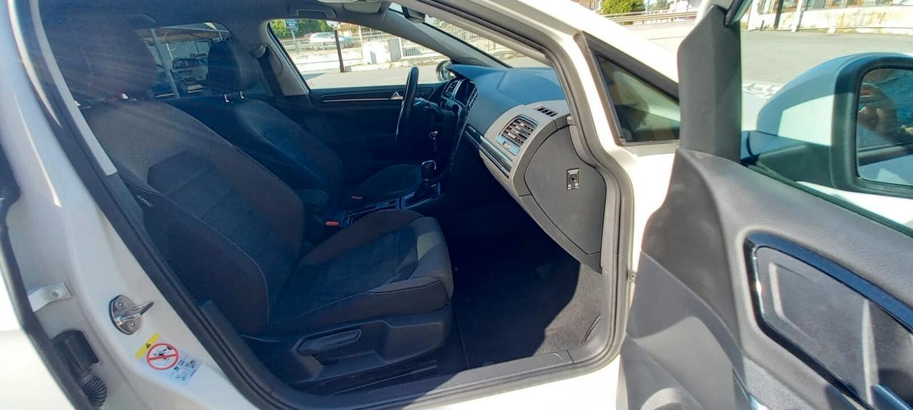 Volkswagen Golf 7 Benzina -GPL cc. 1.4 CV. 125 TSI Executive BluMotion Tech Allestimento Highline Cambio Automatico 7 Marce DSG 5 Porte 5 Posti.